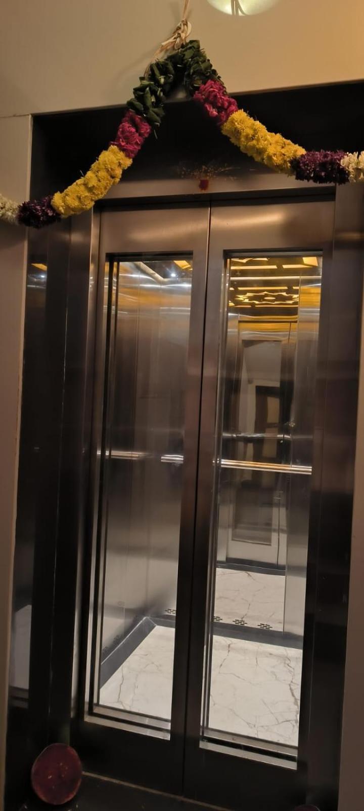 Manora Residency Hotel Пондичери Екстериор снимка
